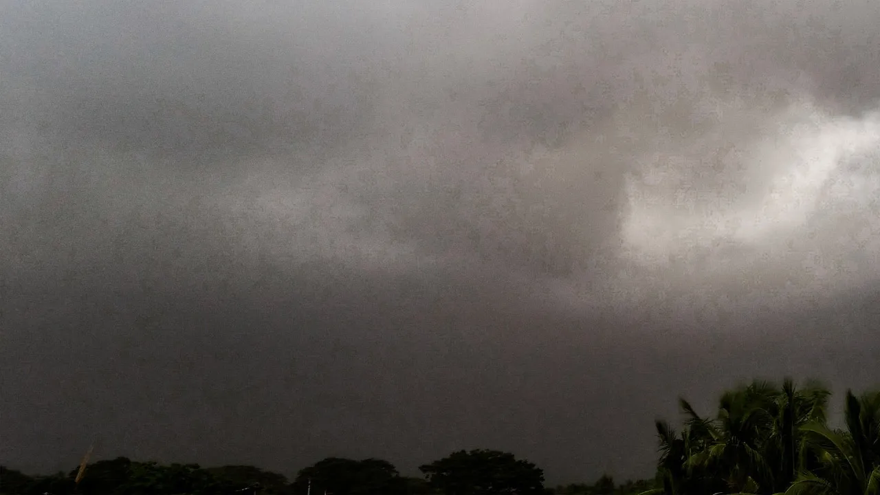 সিলেটের কৃষকদের ৫ দিন মাঠে না যাওয়ার পরামর্শ আবহাওয়া অধিদফতরের