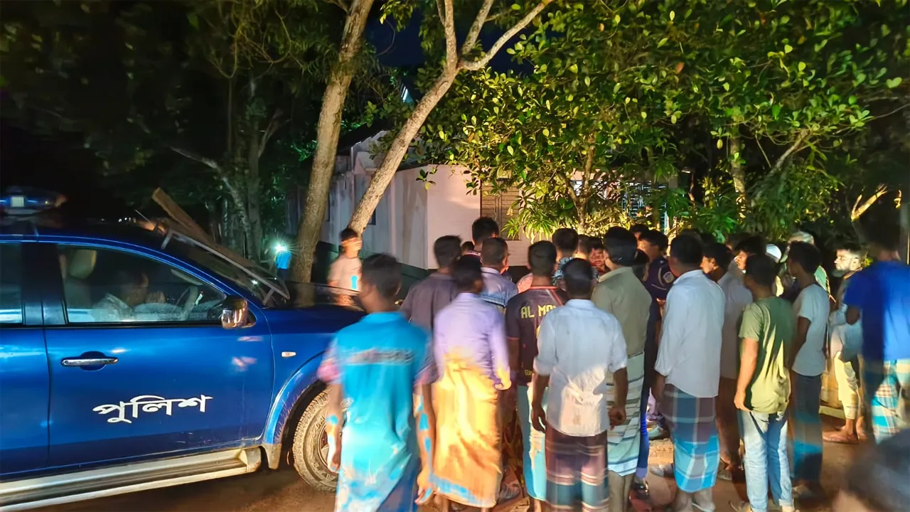 ঈশ্বরগঞ্জে মানসিক ভারসাম্যহীন বাবার কুড়ালের কোপে ছেলের মৃত্যু