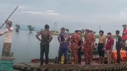 টাঙ্গুয়ায় পর্যটকবাহী নৌকা থেকে পড়ে শিশুর মৃত্যু