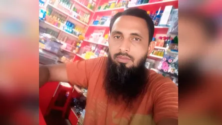 দেবীগঞ্জে ব্যবসায়ীর গলা কাটা লাশ উদ্ধার