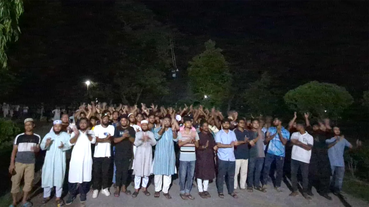 যুবদল নেতার নৃশংস হত্যাকাণ্ডের বিচারের দাবি ইবি শিক্ষার্থীদের
