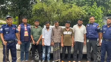 ধামরাইয়ে ডাকাতির প্রস্তুতিকালে গ্রেফতার ৫