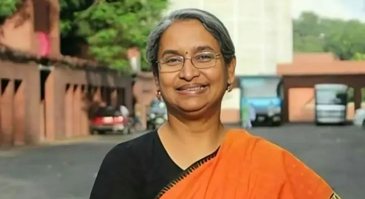 গাজীপুর আদালতে দীপু মনিসহ ৬ জন