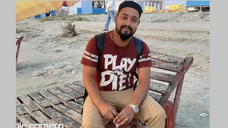 নিখোঁজের ৩ দিনেও সন্ধান মেলেনি বিকাশের সেলসম্যান মারুফের