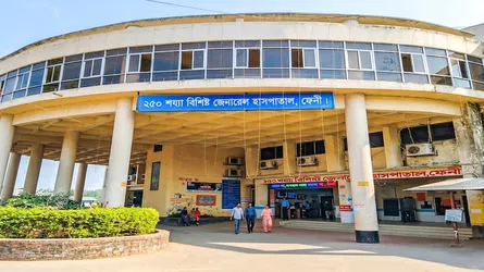 ফেনী জেনারেল হাসপাতালে জনবল সঙ্কট, রোগীদের ভোগান্তি