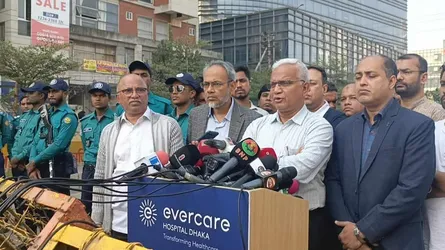 খালেদা জিয়ার অবস্থা স্থিতিশীল, চিকিৎসা গ্রহণ করছেন