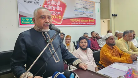 জামায়াতের সাথে বিএনপির দূরত্ব বাড়ছে না : ডা. তাহের