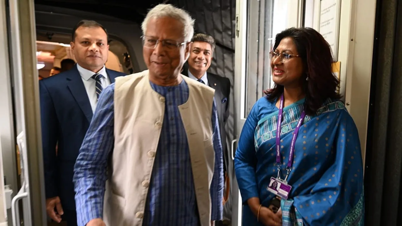 লন্ডন পৌঁছেছেন প্রধান উপদেষ্টা