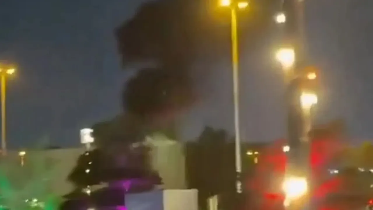 ড্রোন হামলায় দুবাইয়ের মার্কিন দূতাবাসে আগুন