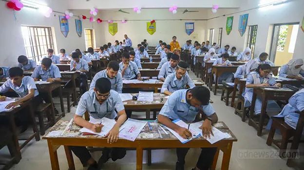 এইচএসসি’র নির্বাচনী পরীক্ষার ফল ২৬ ফেব্রুয়ারির মধ্যে দিতে নির্দেশনা