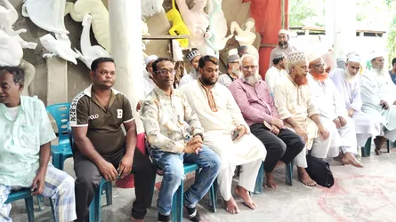 দোহারে হিন্দু নেতাদের সাথে জামায়াত প্রার্থীর মতবিনিময়