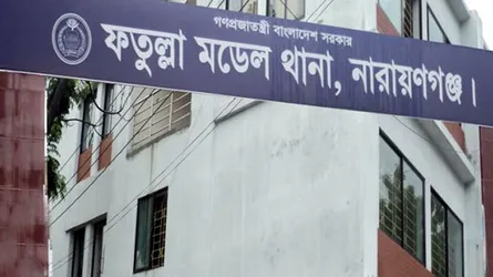 ফতুল্লায় আসামি ধরতে গিয়ে ছুরিকাহত পুলিশের এসআই