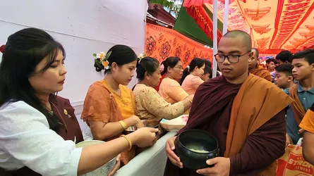 বান্দরবানে বৌদ্ধ সম্প্রদায়ের মহা পিন্ডদান উৎসব পালন