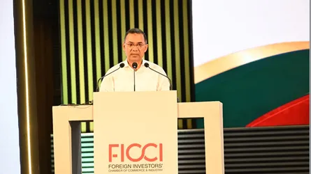 বাংলাদেশকে বিনিয়োগের প্রধান গন্তব্য করার আহ্বান প্রধানমন্ত্রীর