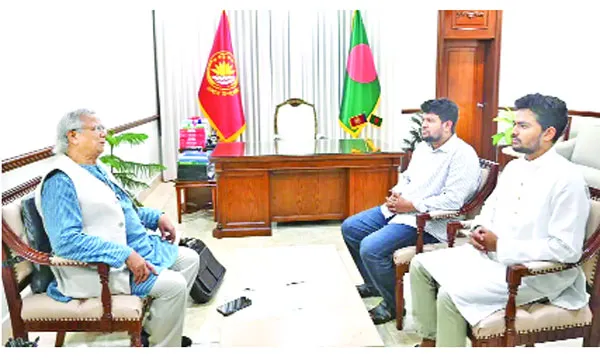 পদত্যাগ দুই ছাত্র উপদেষ্টার