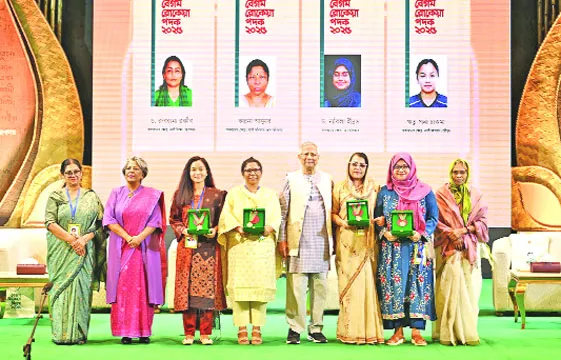 নারীর অংশগ্রহণে নতুন বাংলাদেশ গড়ে উঠুক : প্রধান উপদেষ্টা