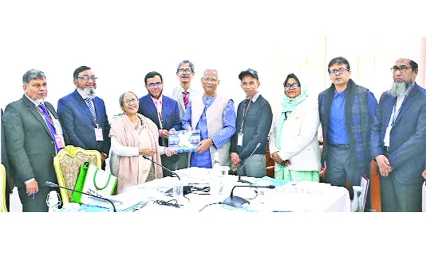 গভীর সমুদ্রে গবেষণায় গুরুত্বারোপ প্রধান উপদেষ্টার