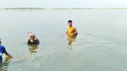 বৈশাখেই বর্ষাকালের রূপ সুনামগঞ্জের হাওরের