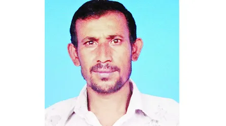 সবজিবিক্রেতা জাহাঙ্গীরের  পরিবার বিচারের অপেক্ষায়