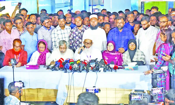স্বাস্থ্যমন্ত্রীর পেছনে কোটি টাকা নিয়ে ঘোরার অভিযোগ  অস্বীকার আদ্-দ্বীনের