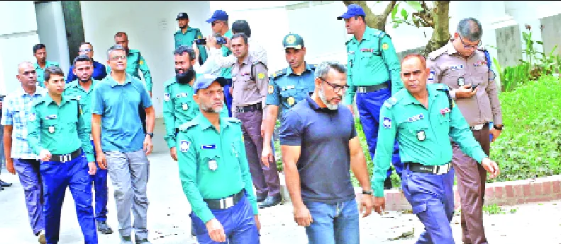 সব নাগরিক আইনের দৃষ্টিতে সমান