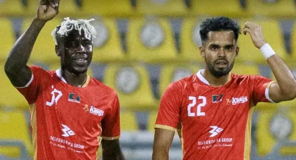 আল-কারামাহকে হারিয়ে ইতিহাস গড়লো বাংলাদেশের বসুন্ধরা কিংস