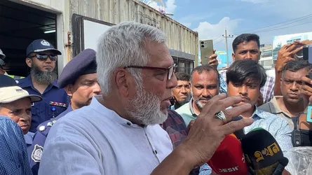 রাস্তার ওপরে নির্ভরতা কমিয়ে বিকল্প সেবাকে সহজ করতে হবে