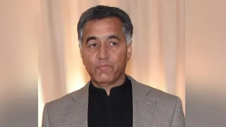 পাকিস্তানের সাবেক গোয়েন্দা প্রধানের ১৪ বছরের কারাদণ্ড