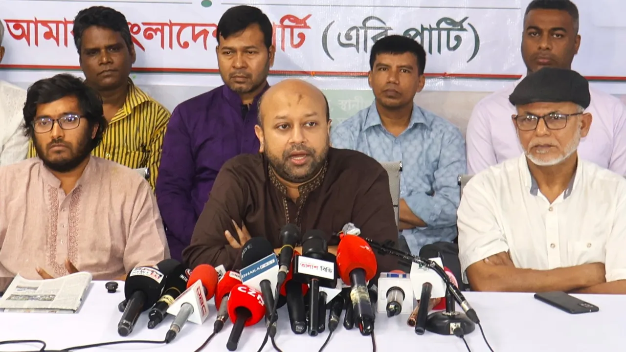 আমদানিনির্ভরতা ও বেসরকারিকরণই বিদ্যুৎ সঙ্কটের মূল কারণ : ব্যারিস্টার ফুয়াদ