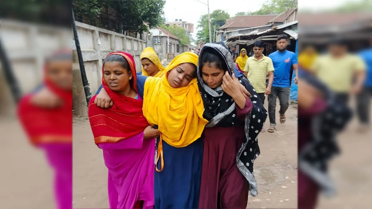 গাজীপুরে পানি খেয়ে অসুস্থ ৫০ শ্রমিক, কারখানা বন্ধ ঘোষণা
