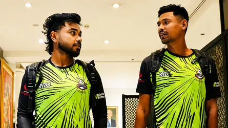 দ্য হান্ড্রেড খেলতে এনওসি পেলেন মোস্তাফিজ, অনুমতি পেলেন ইমনও
