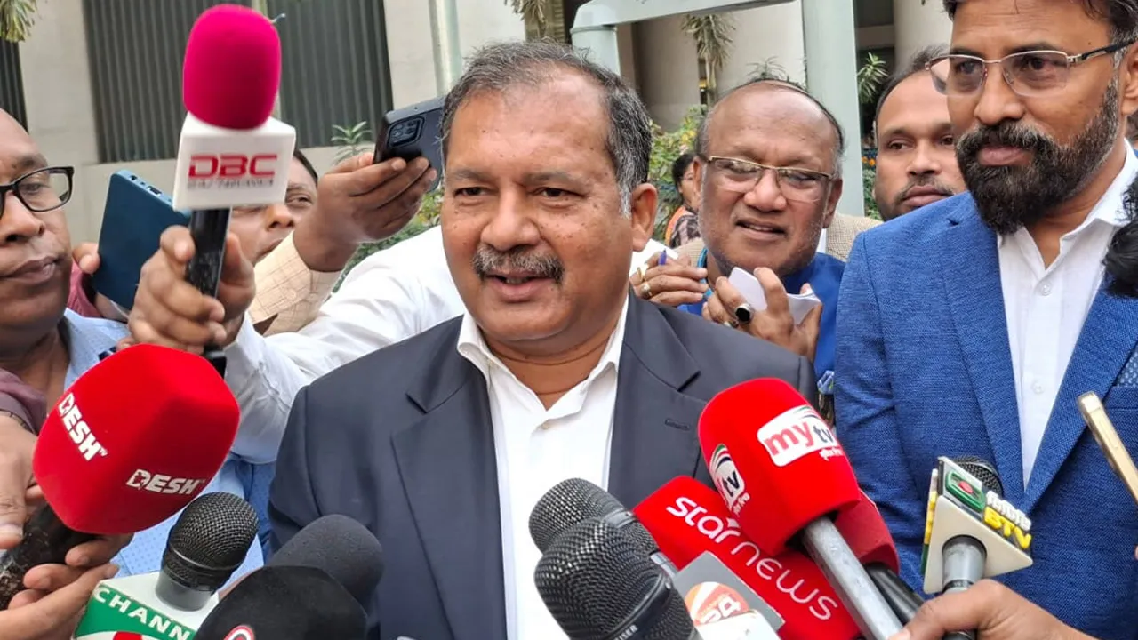 সবকিছুর সমাধান সংবিধান ও বিধিবদ্ধ নিয়মে : বাসস ইস্যুতে তথ্যমন্ত্রী