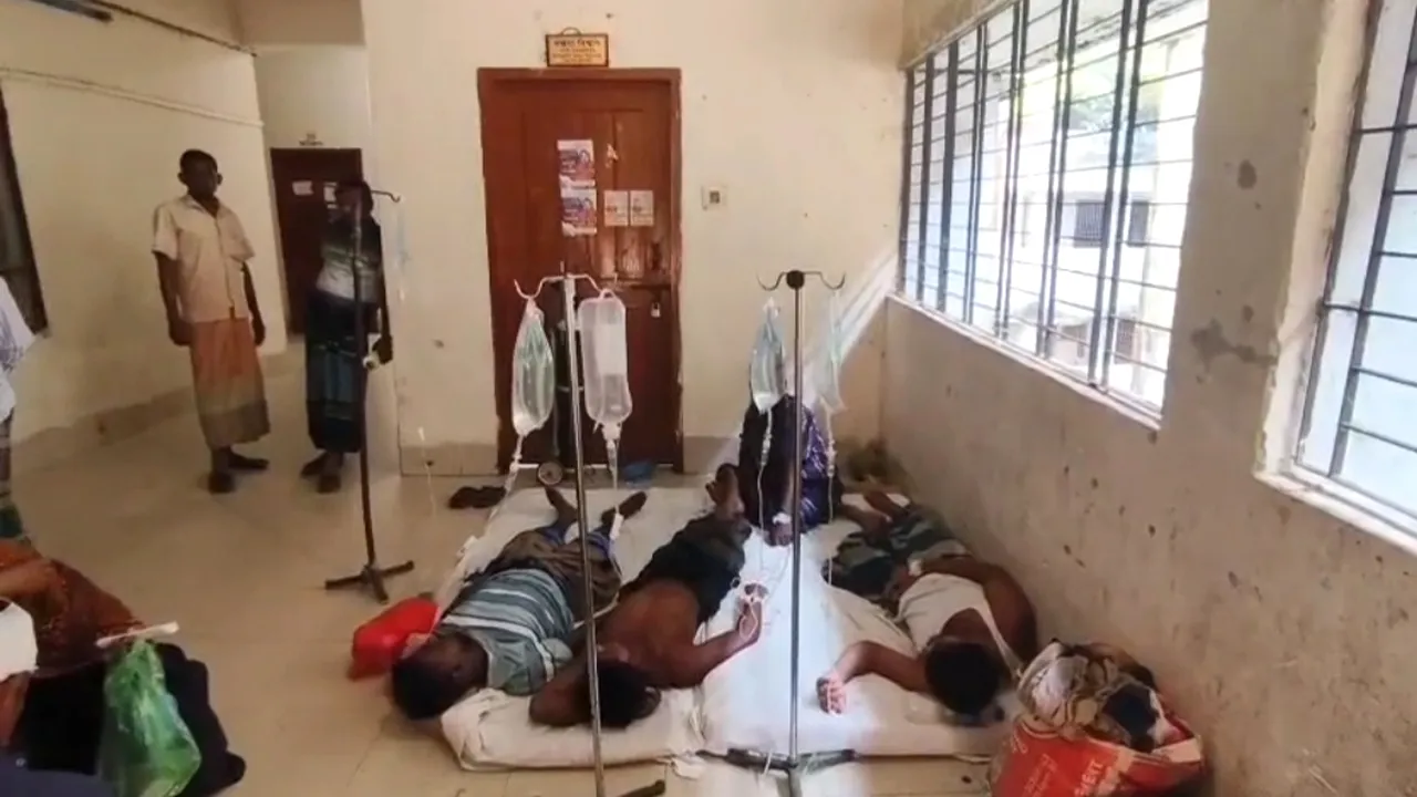মহিপুরে বরফ কলের পাইপ লিকেজ, অ্যামোনিয়া গ্যাস ছড়িয়ে আহত অন্তত ২০