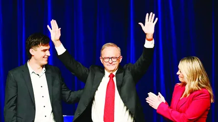 আলবানিজ অস্ট্রেলিয়ার প্রধানমন্ত্রী পুনর্নির্বাচিত