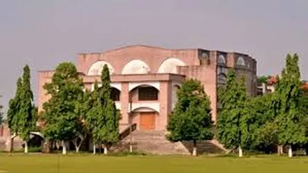 ভিডিও করায় সাংবাদিকদের মারধর, ফোন কেড়ে নিয়ে তথ্য লোপাট