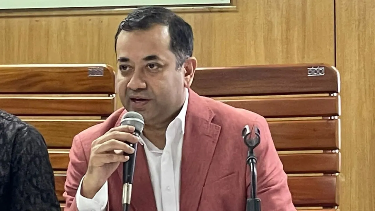 সরকারি গণমাধ্যমে বিরোধী দলগুলোর খবরও প্রচার করতে হবে