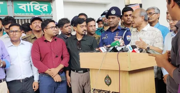 এবার রেলের কেউ কালোবাজারিতে জড়াতে সাহস পায়নি