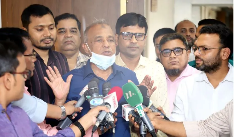 ৫ আগস্ট ঘিরে কোনো নিরাপত্তা শঙ্কা নেই : স্বরাষ্ট্র উপদেষ্টা