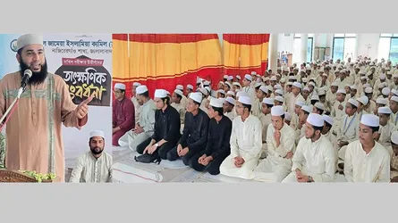 সিলেটে জামেয়া নাজিরেরগাঁওয়ে দাখিল উত্তীর্ণদের সংবর্ধনা
