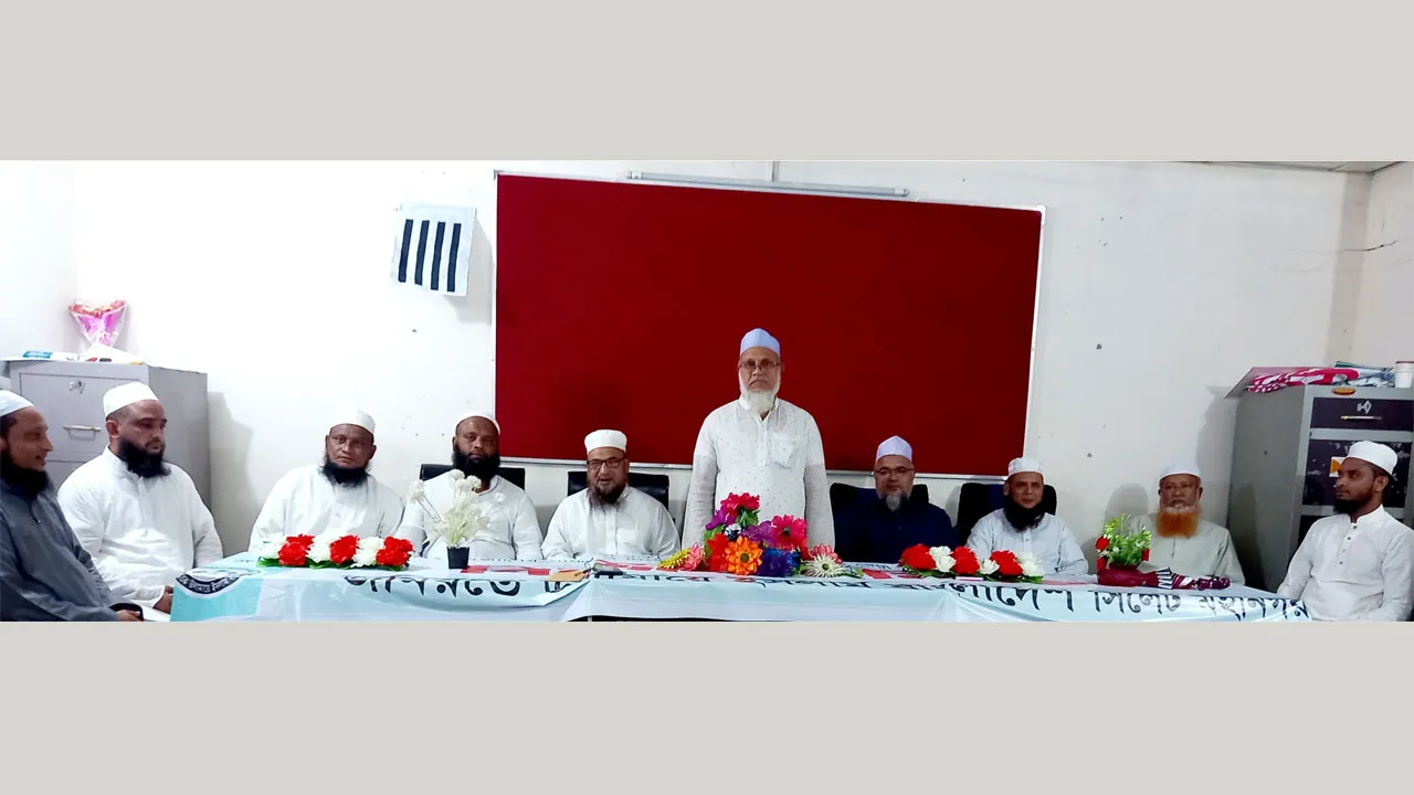 সিলেট-৩ আসনের দায়িত্বশীলদের সাথে জমিয়ত-প্রার্থী নজরুল ইসলামের মতবিনিময়