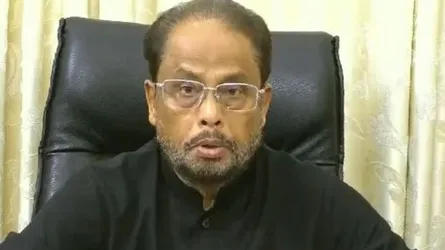 স্ত্রীসহ জিএম কাদেরের দেশত্যাগে নিষেধাজ্ঞা