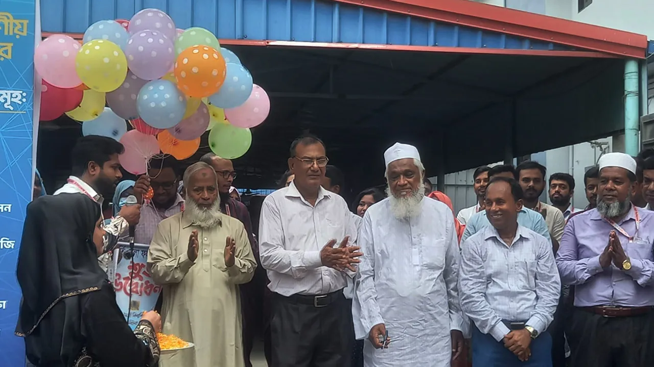 কুষ্টিয়ার রবীন্দ্র মৈত্রী বিশ্ববিদ্যালয়ের ভর্তি মেলা উদ্বোধন