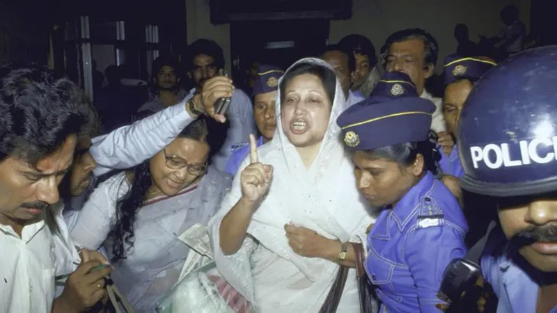 khaleda-zia-old-3