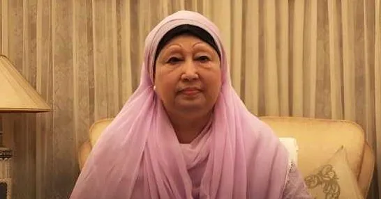 রাতে খালেদা জিয়ার অবস্থা জানিয়েছেন মঈন খান