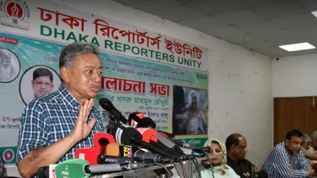 বিনিয়োগকারীরা নির্বাচিত সরকারের অপেক্ষা করছে : আমীর খসরু