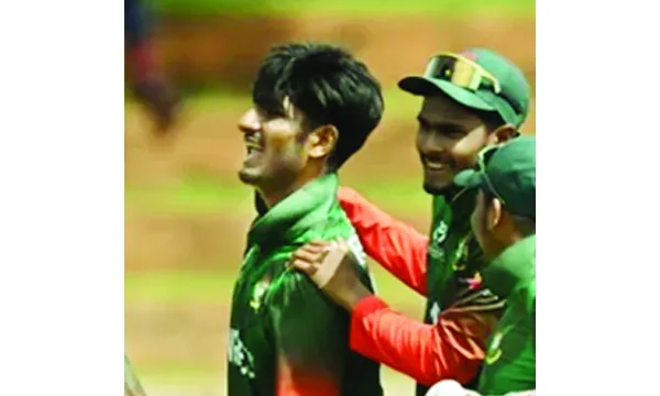ফাহাদের ফাইফারে ২৩৮ ভারতের