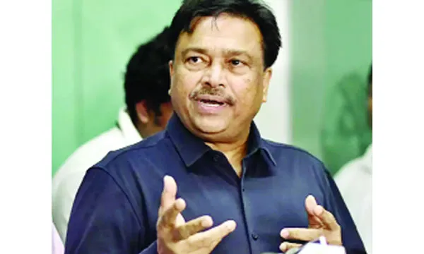 বোর্ড ভাঙার আশঙ্কা নেই : ফারুক