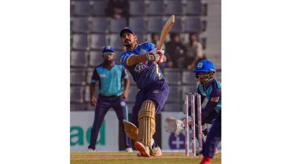নাসিরের ধামাকা ইনিংসে নোয়াখালীর পঞ্চম হার