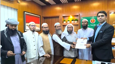 দেবিদ্বারে বাংলাদেশ খেলাফত মজলিসের মনোনয়ন ফরম সংগ্রহ