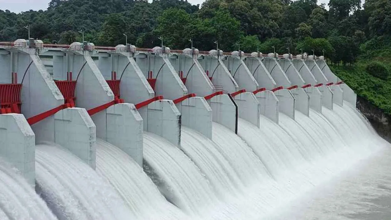 খুলে দেয়া হলো কাপ্তাই বাঁধের সব জলকপাট
